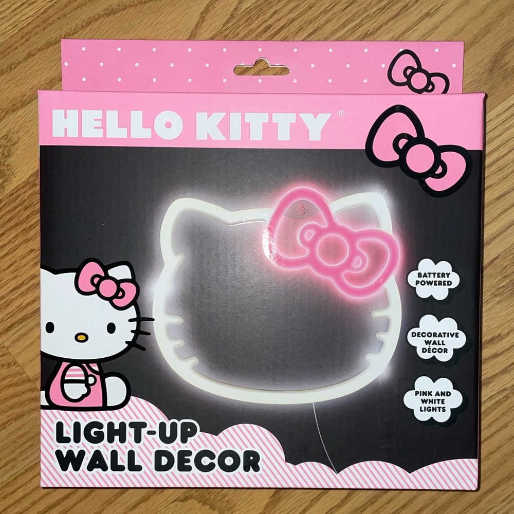 🎀 Hello Kitty 🎀 Light-Up Wall Decor